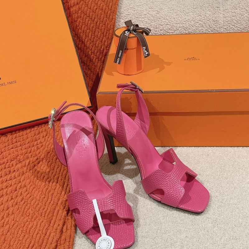 H**mes high heels